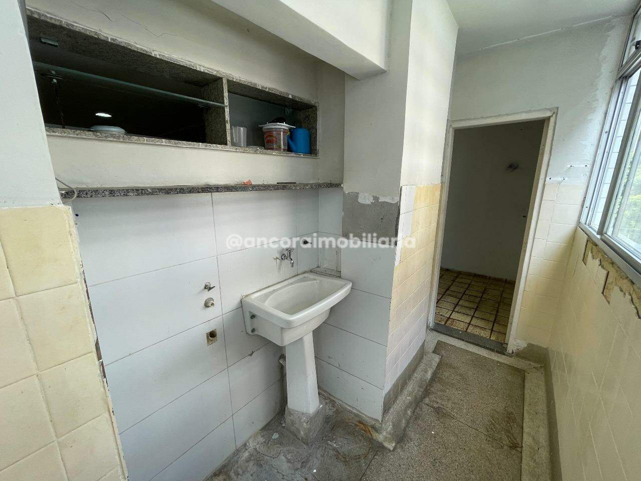 Apartamento para aluguel no Derby: 