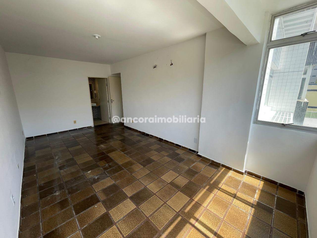 Apartamento para aluguel no Derby: 