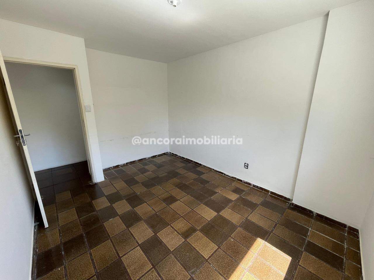 Apartamento para aluguel no Derby: 