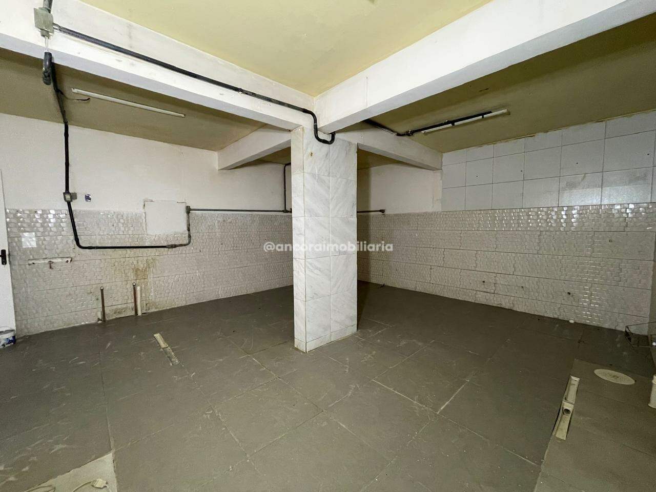 Casa Comercial para aluguel no Madalena: 