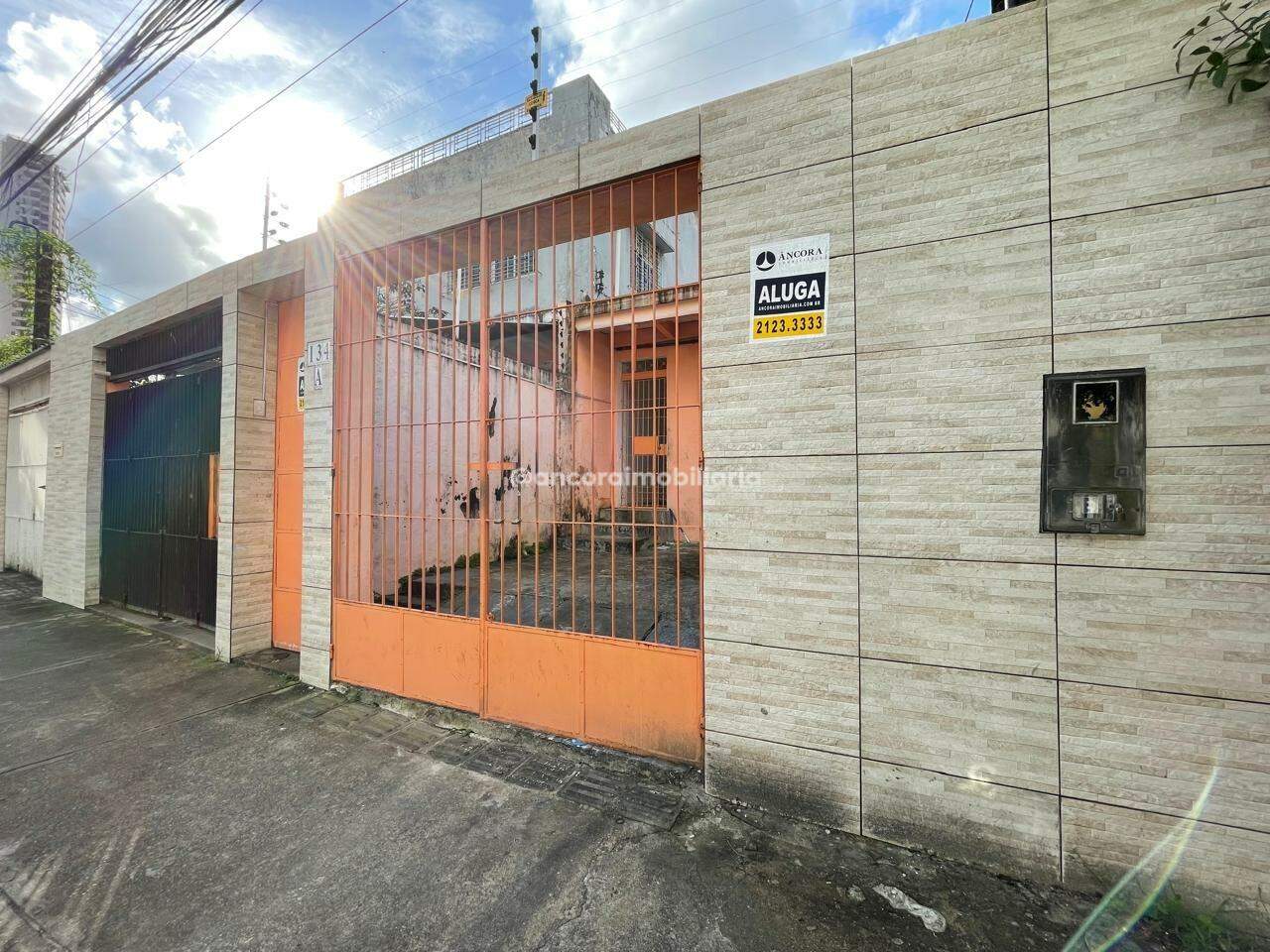 Casa Comercial para aluguel no Madalena: 