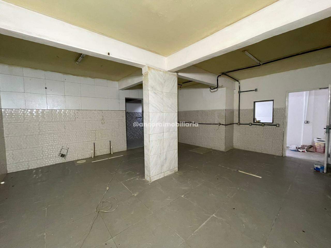 Casa Comercial para aluguel no Madalena: 