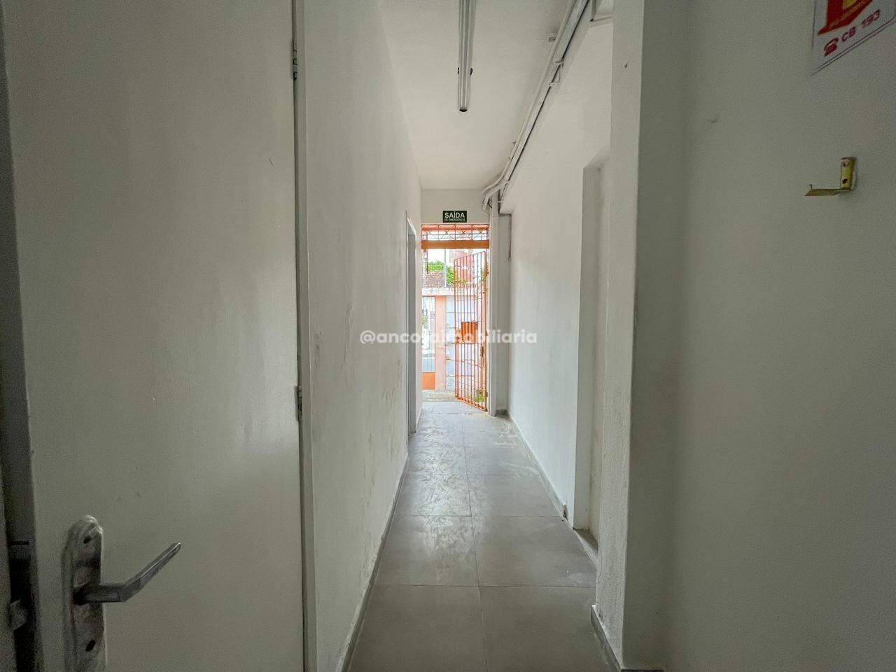 Casa Comercial para aluguel no Madalena: 