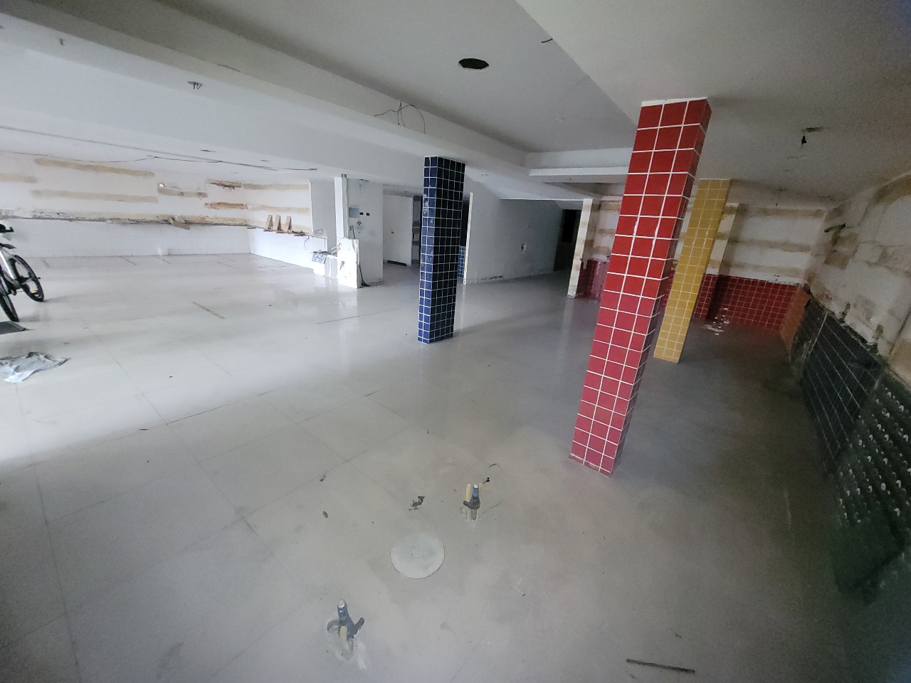 Casa Comercial para aluguel no Espinheiro: 