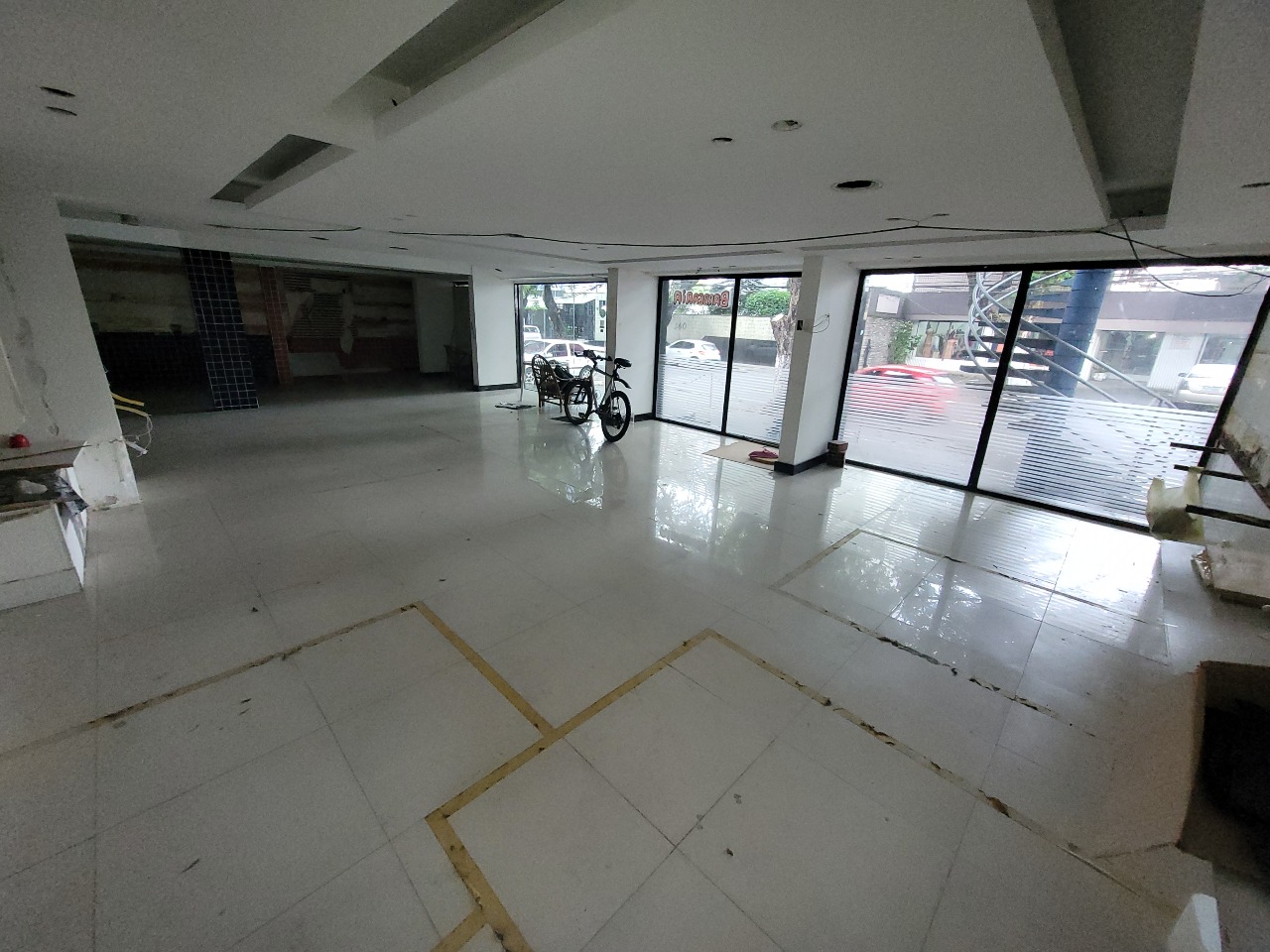 Casa Comercial para aluguel no Espinheiro: 