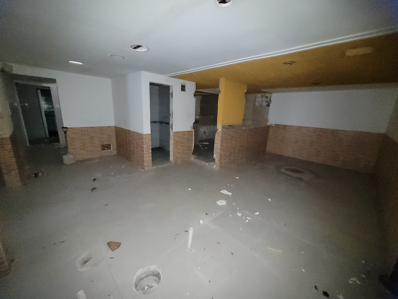 Casa Comercial para aluguel no Espinheiro: 