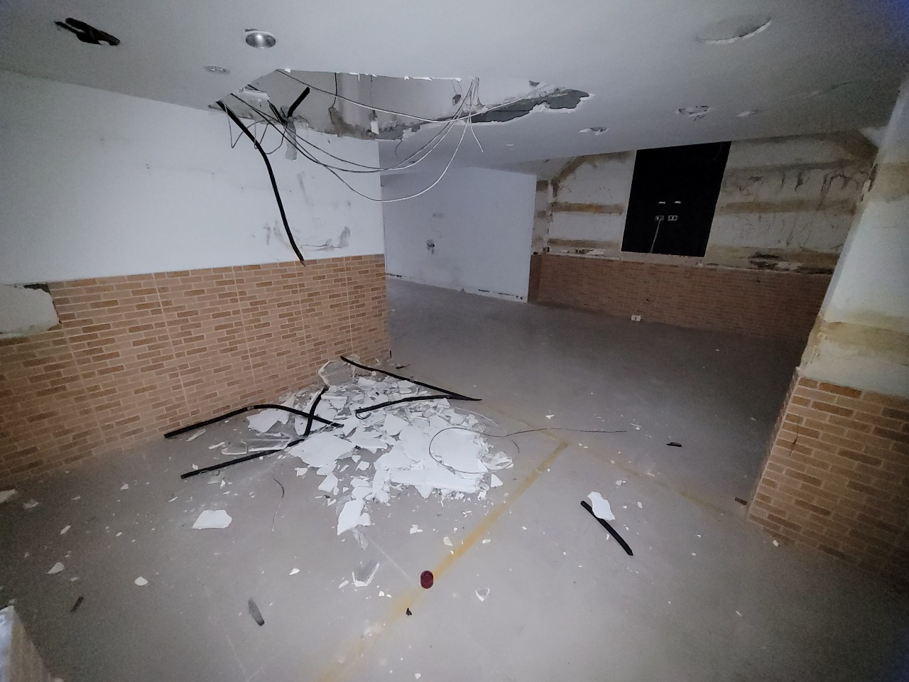 Casa Comercial para aluguel no Espinheiro: 