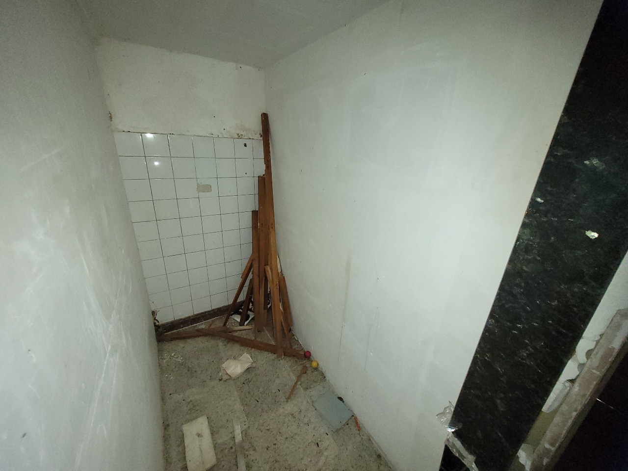 Casa Comercial para aluguel no Espinheiro: 