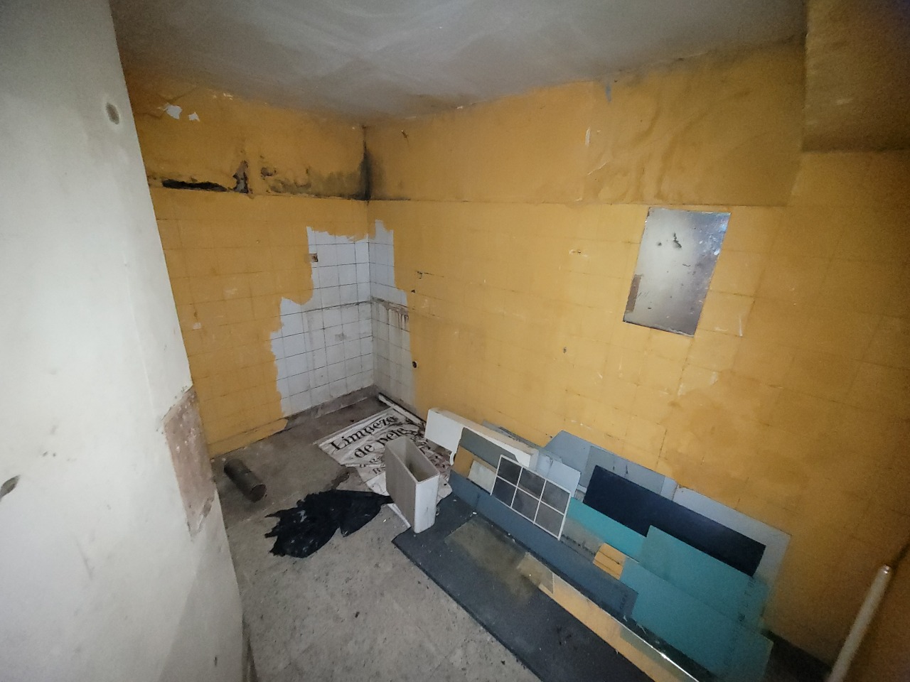 Casa Comercial para aluguel no Espinheiro: 