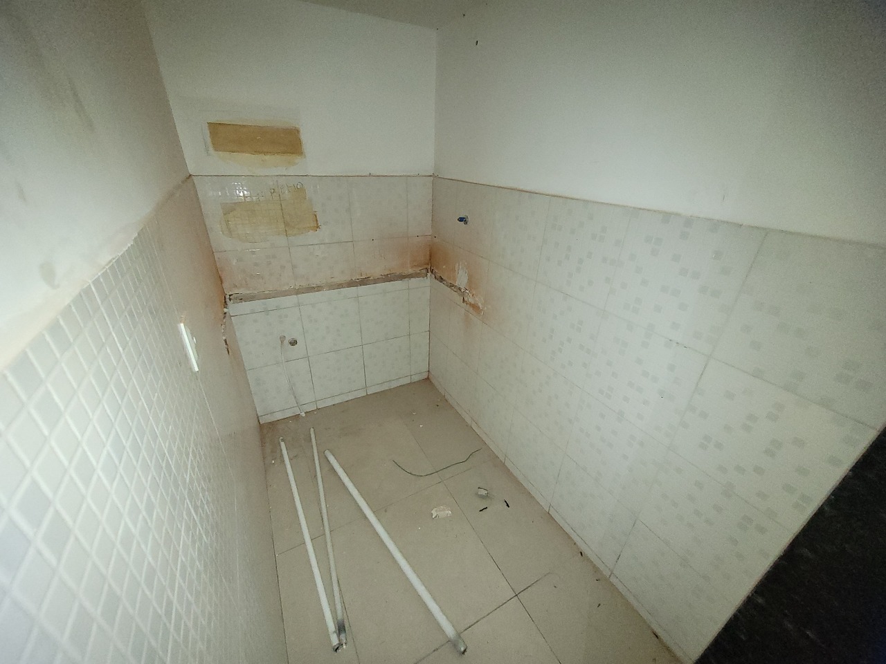 Casa Comercial para aluguel no Espinheiro: 