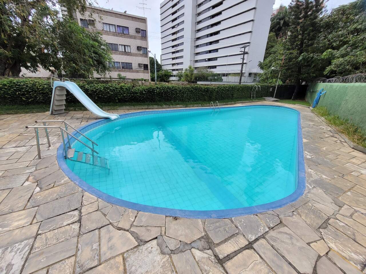 Apartamento para aluguel no Casa Forte: