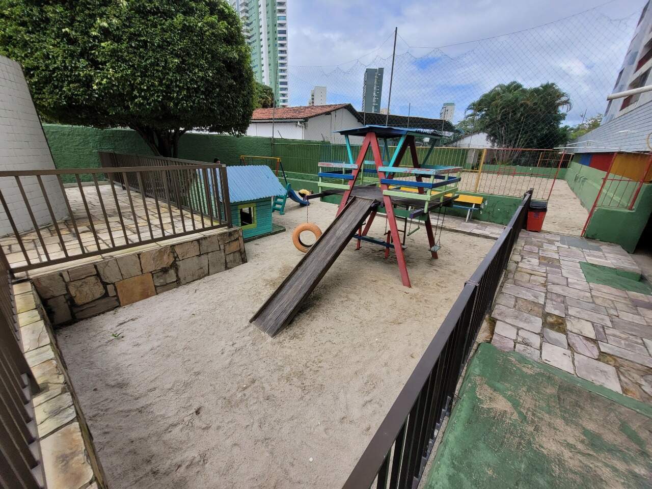 Apartamento para aluguel no Casa Forte: