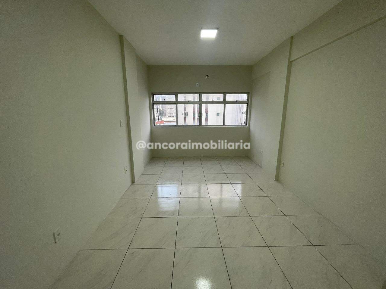 Sala para aluguel no Boa Viagem: 