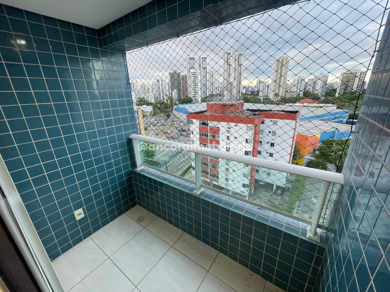 Apartamento para aluguel no Madalena: