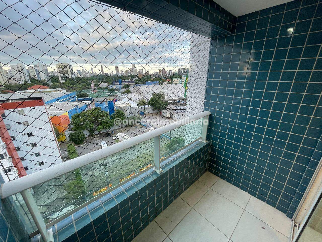 Apartamento para aluguel no Madalena: