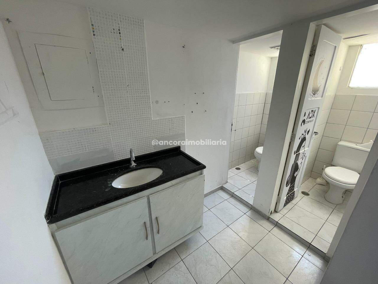 Sala para aluguel no Santo Antonio: