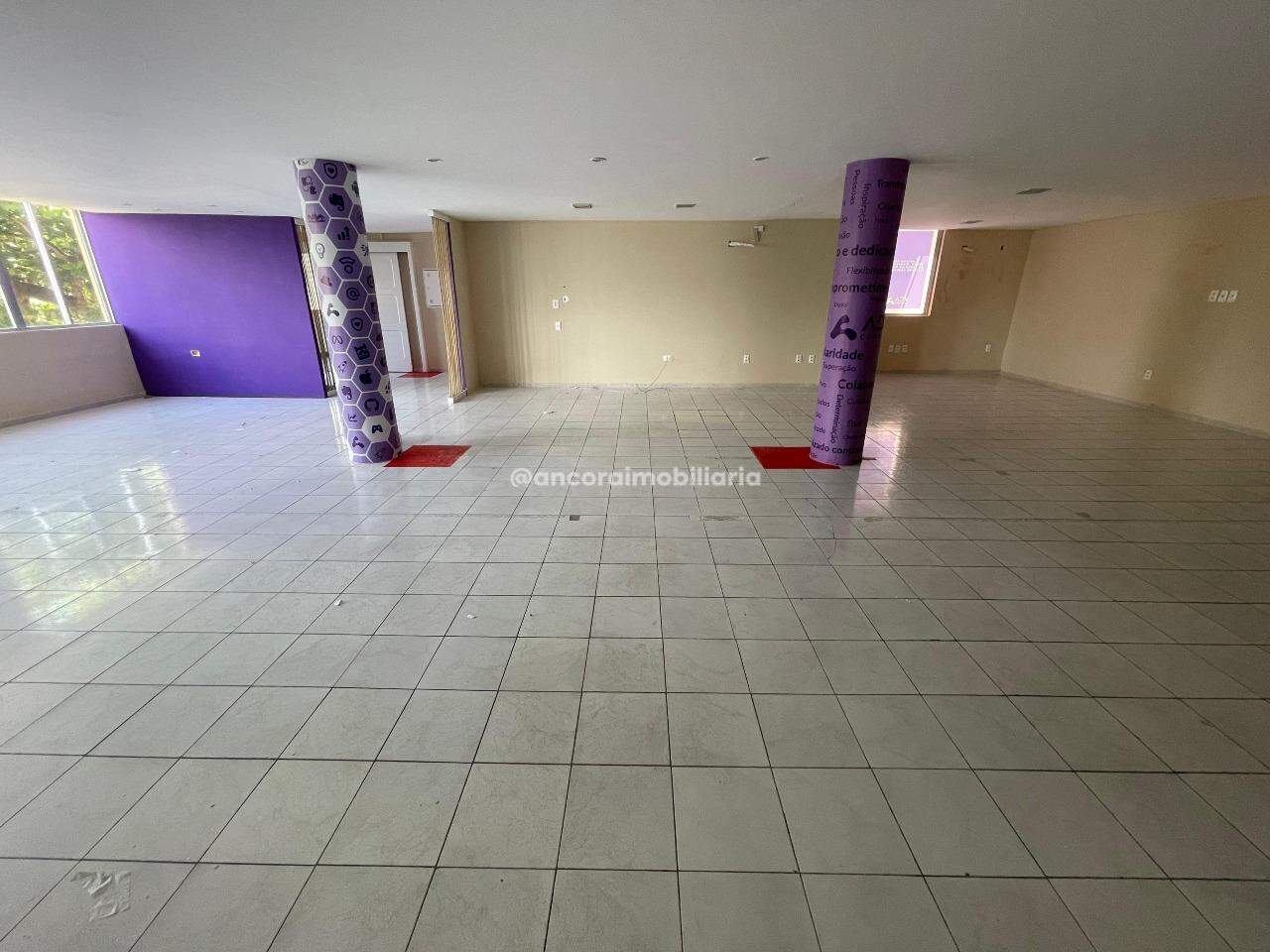 Sala para aluguel no Santo Antonio: