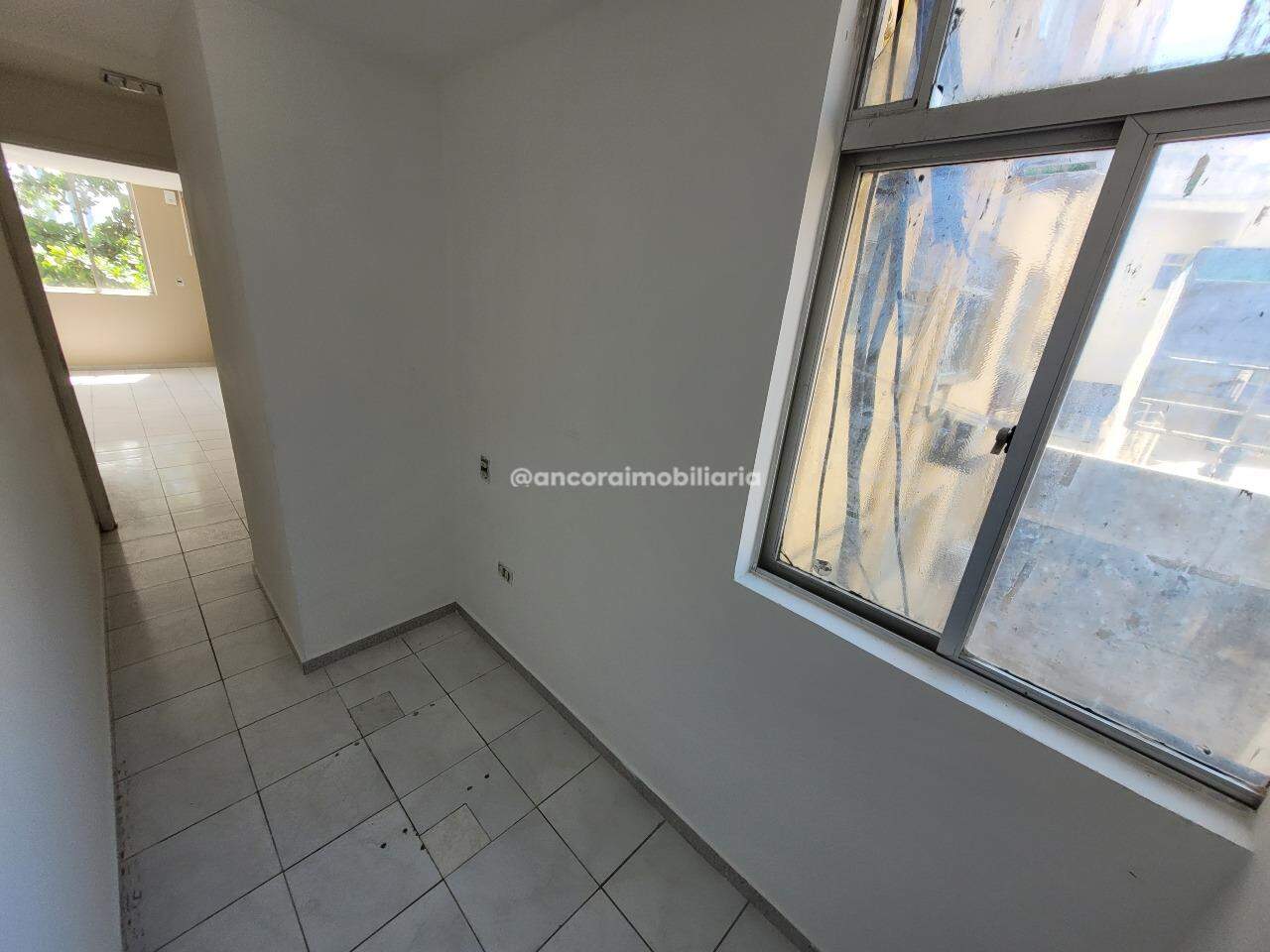 Sala para aluguel no Santo Antonio: