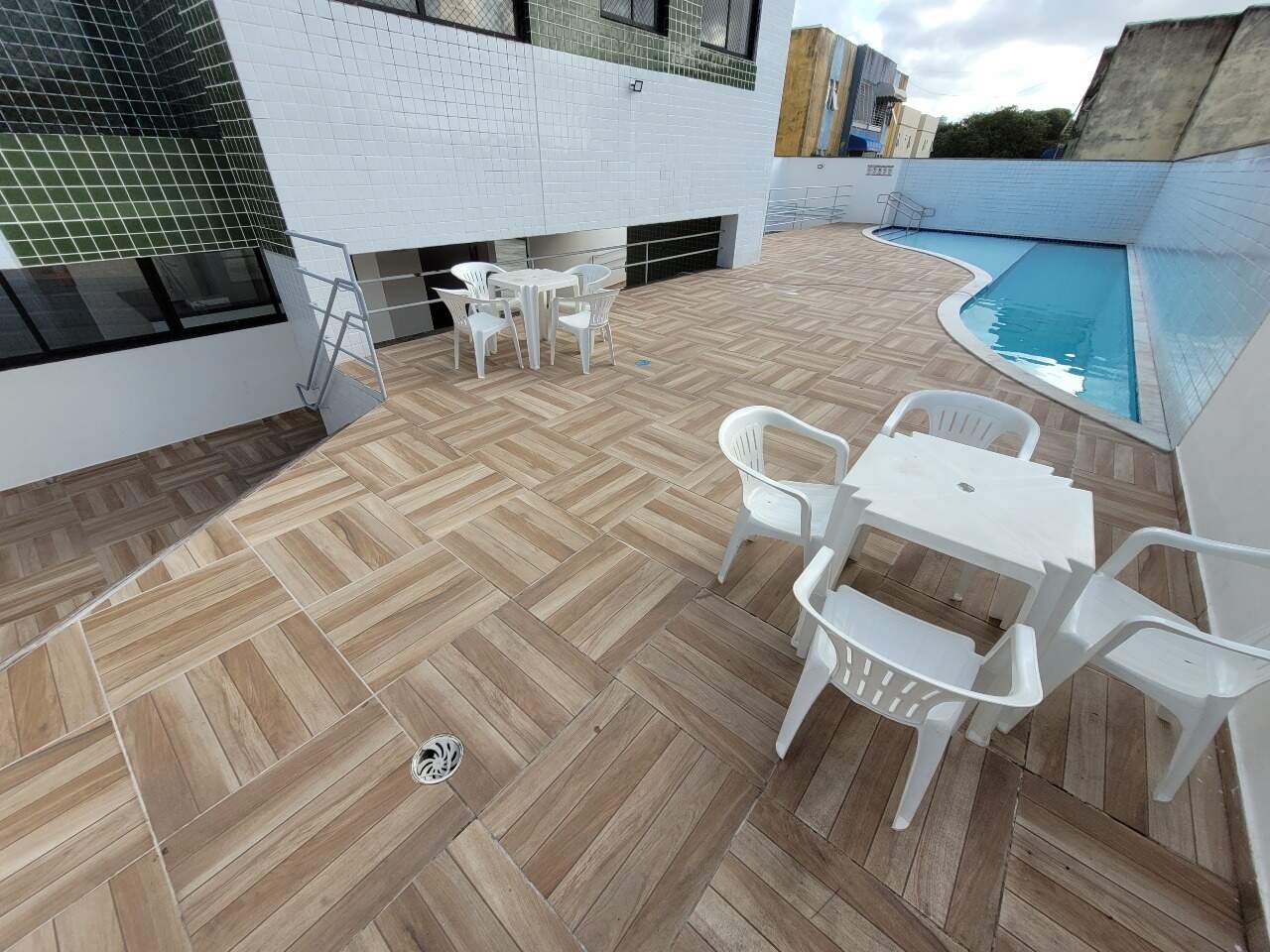 Apartamento para aluguel no Campo Grande: 
