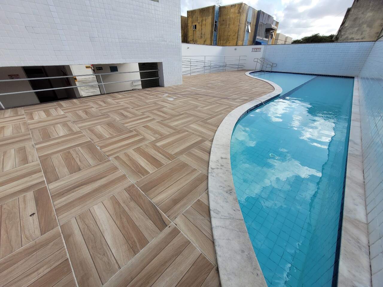 Apartamento para aluguel no Campo Grande: 