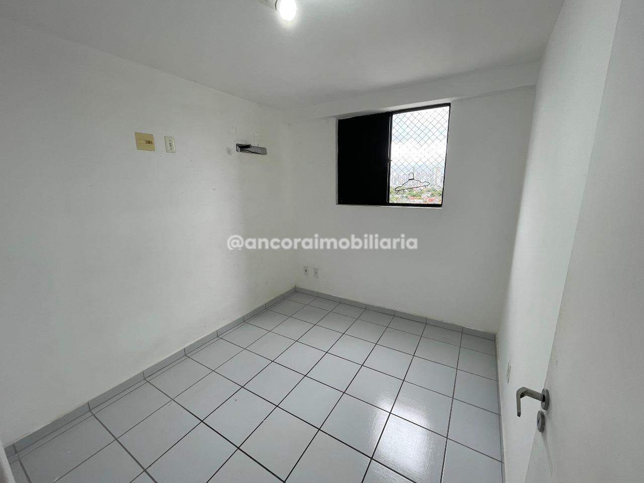 Apartamento para aluguel no Campo Grande: 