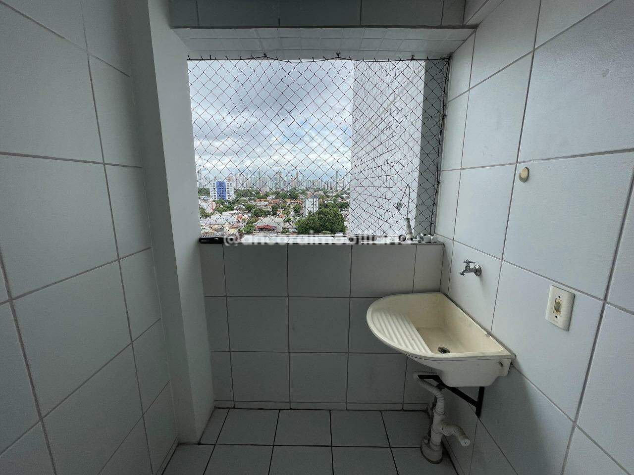 Apartamento para aluguel no Campo Grande: 
