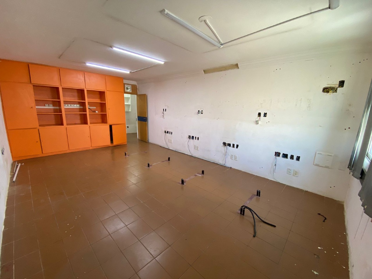 Sala para aluguel no Boa Viagem: 