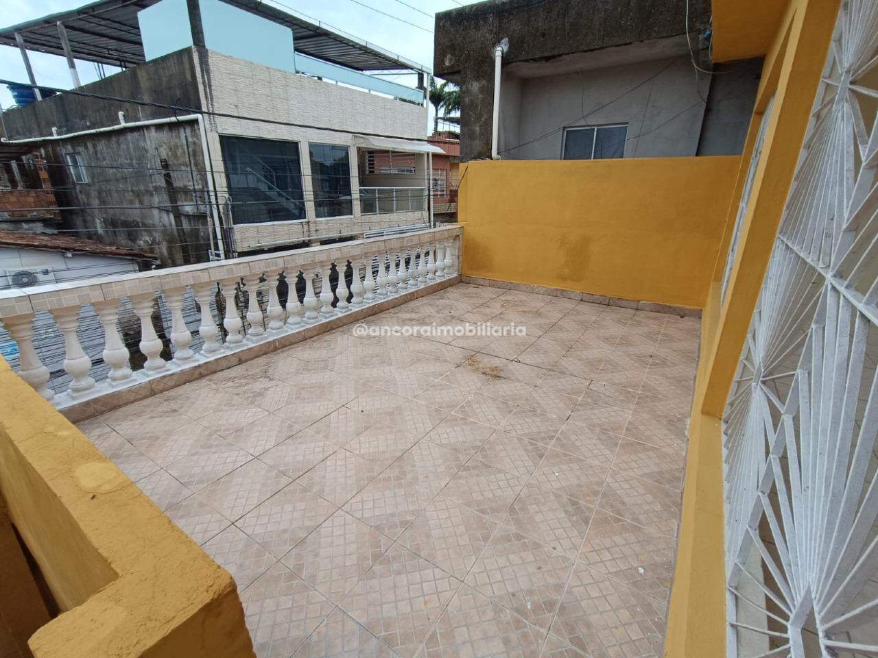 Casa para aluguel no Curado: