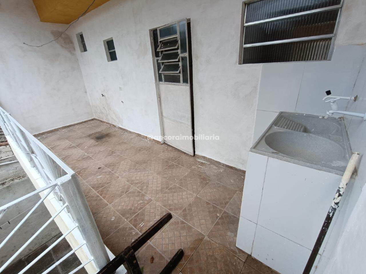 Casa para aluguel no Curado: 