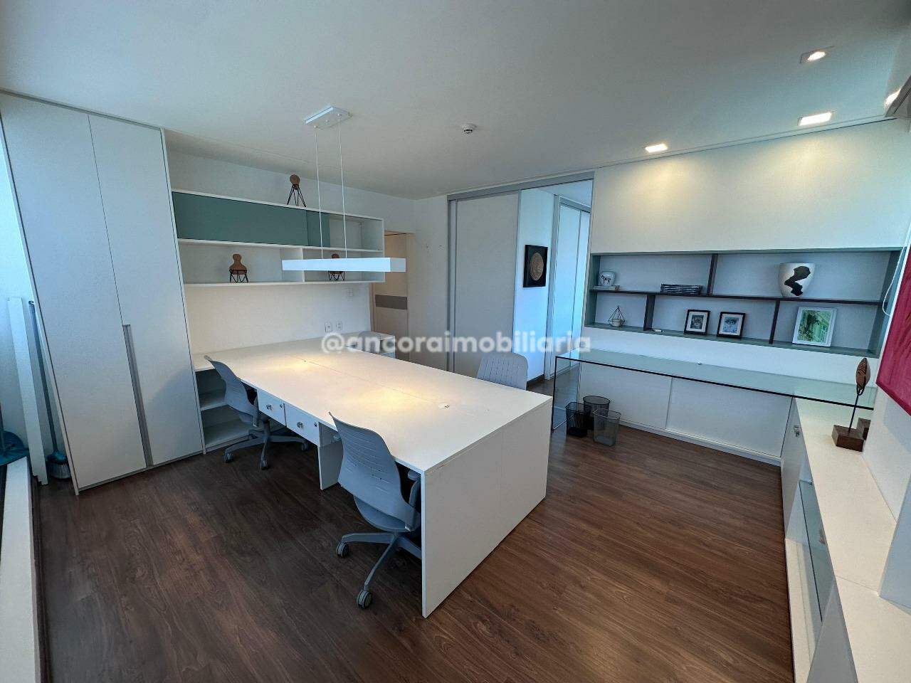 Sala para aluguel no Aflitos: 