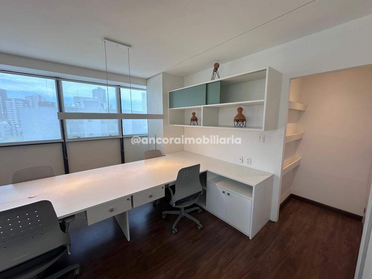 Sala para aluguel no Aflitos: 