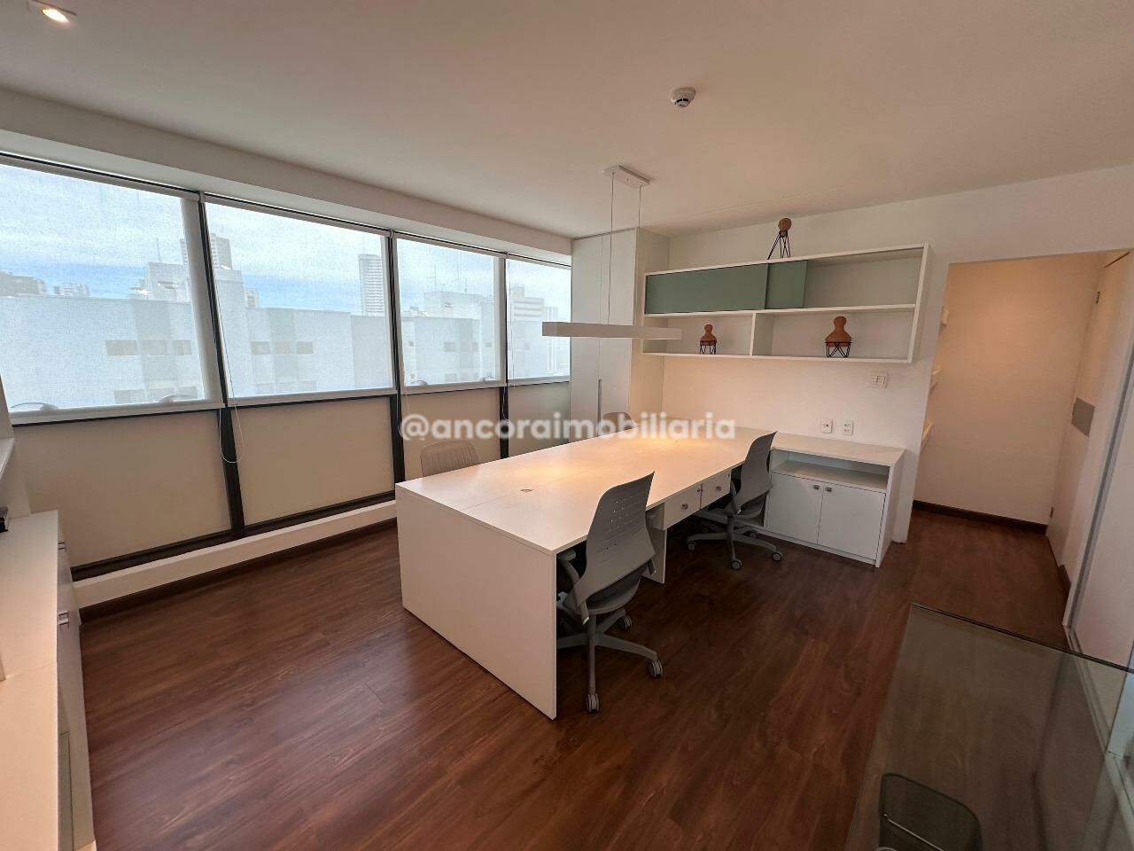Sala para aluguel no Aflitos: 