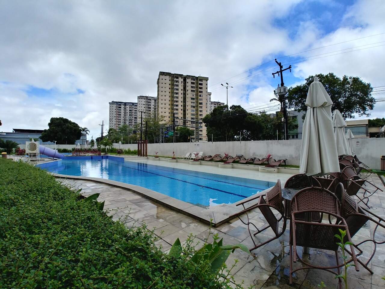 Apartamento para aluguel no Caxangá: