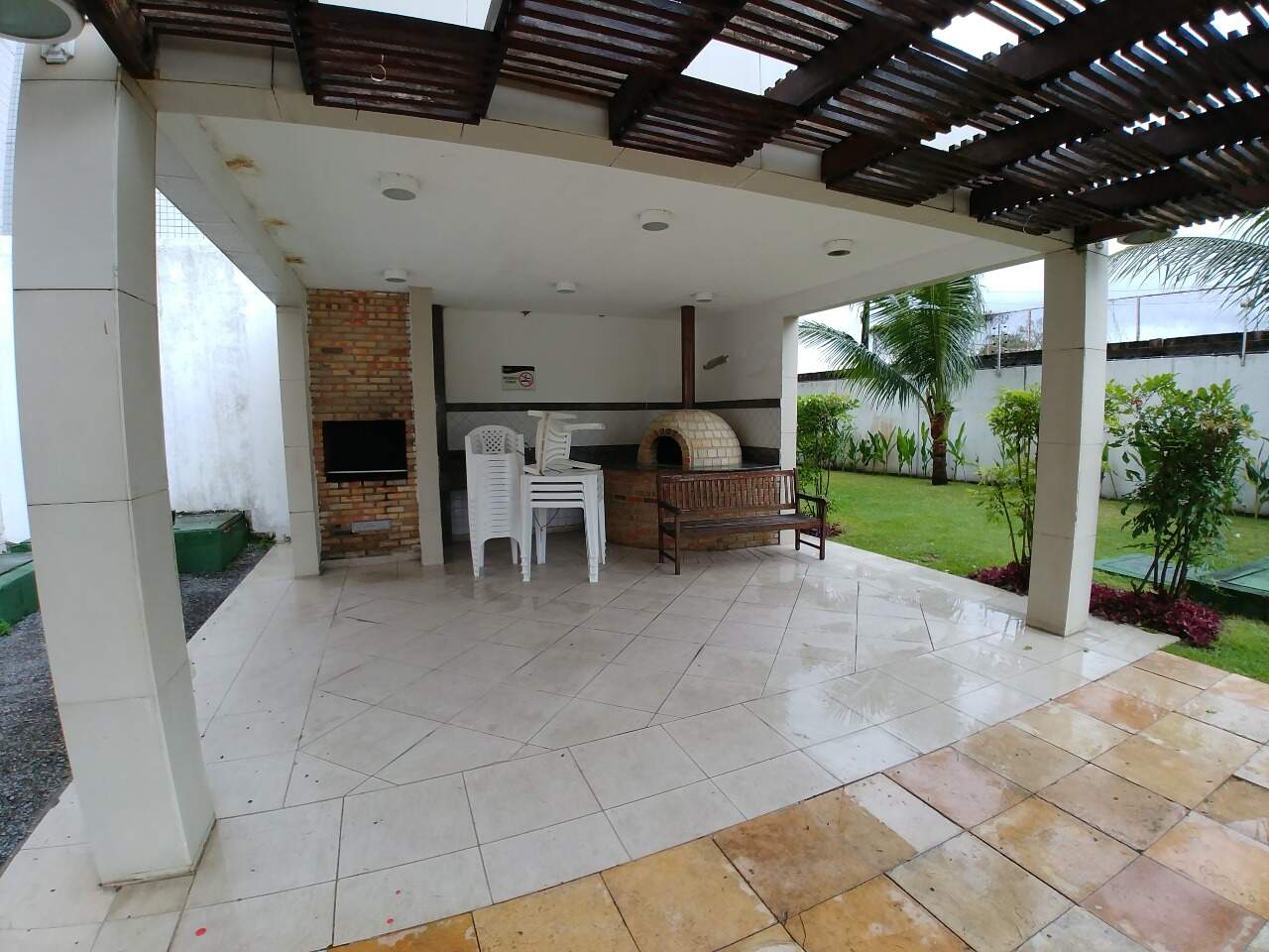 Apartamento para aluguel no Caxangá: