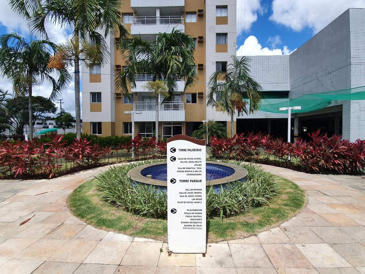 Apartamento para aluguel no Caxangá: