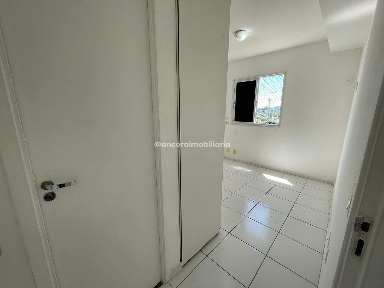 Apartamento para aluguel no Caxangá: