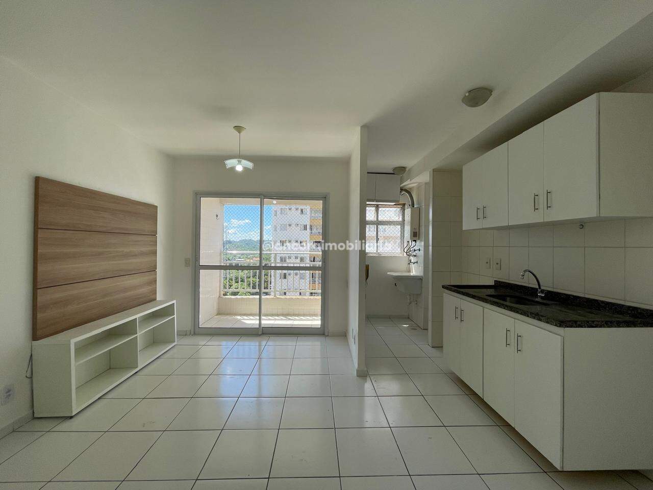 Apartamento para aluguel no Caxangá: