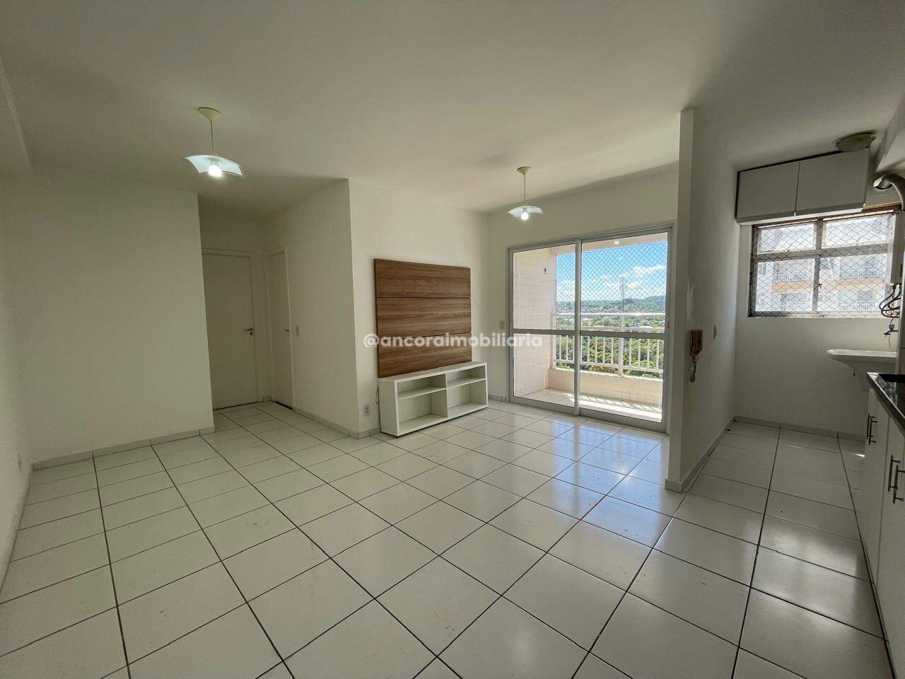 Apartamento para aluguel no Caxangá: 