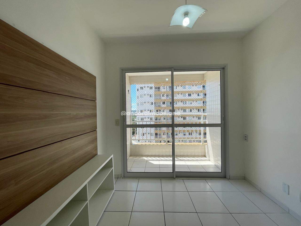 Apartamento para aluguel no Caxangá: