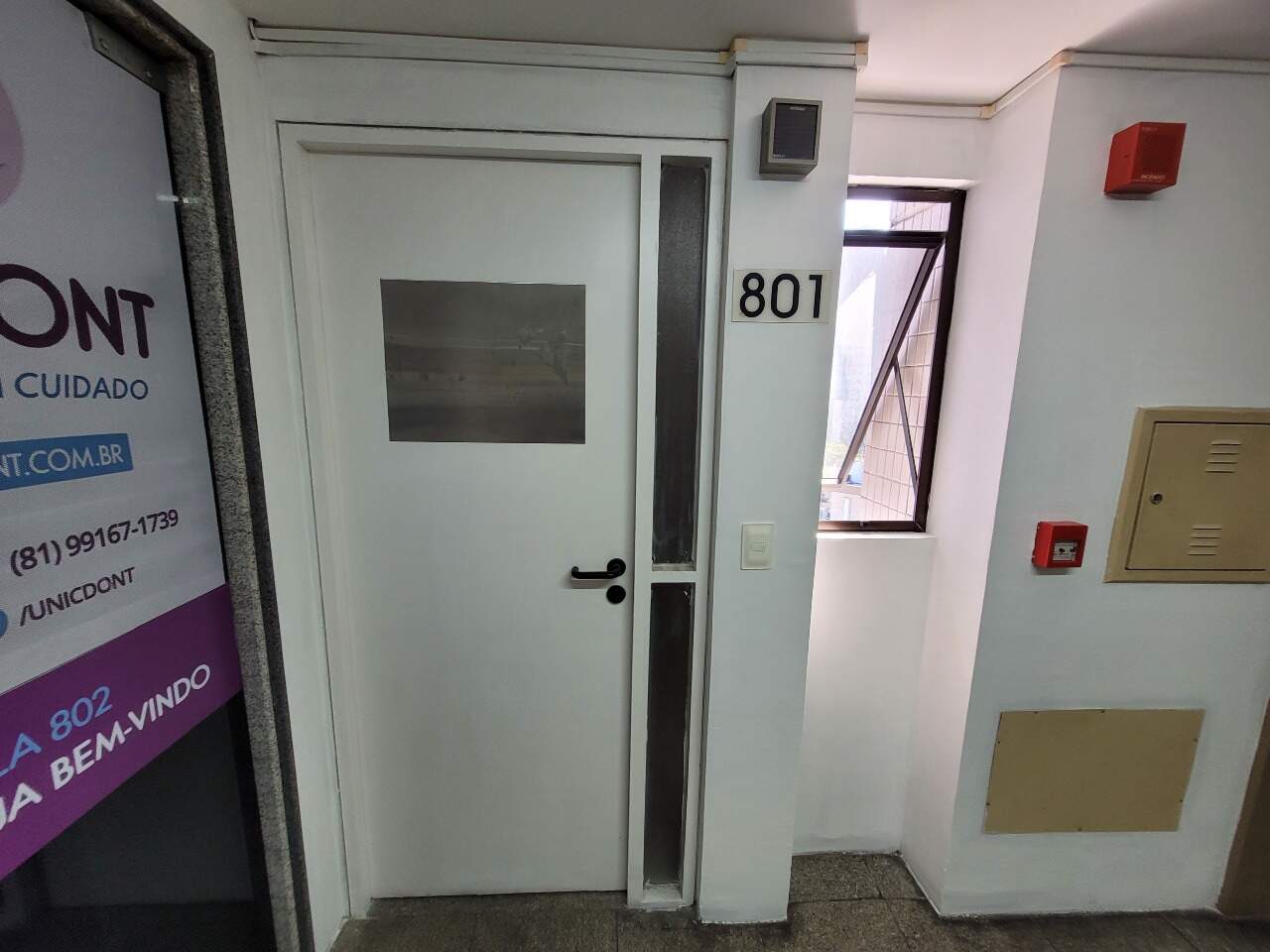 Sala à venda no Ilha do Leite: 