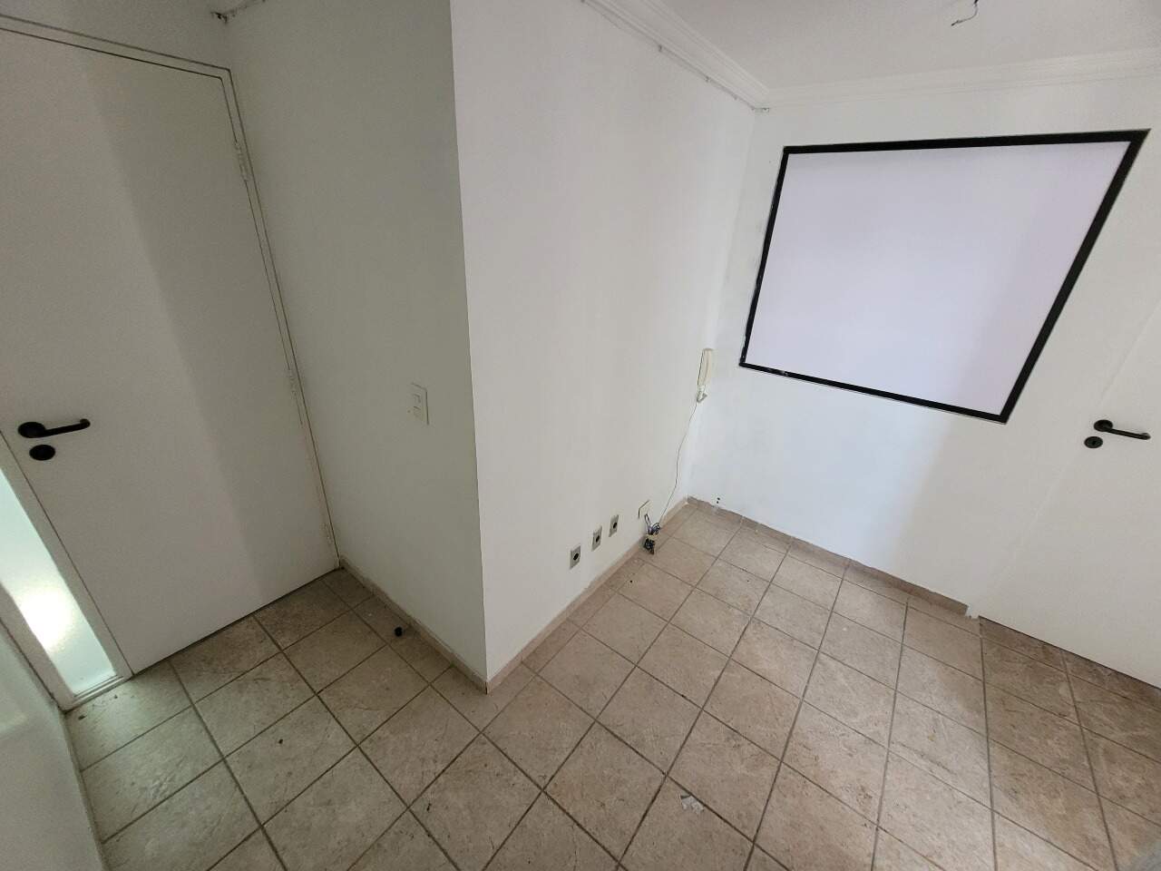 Sala à venda no Ilha do Leite: