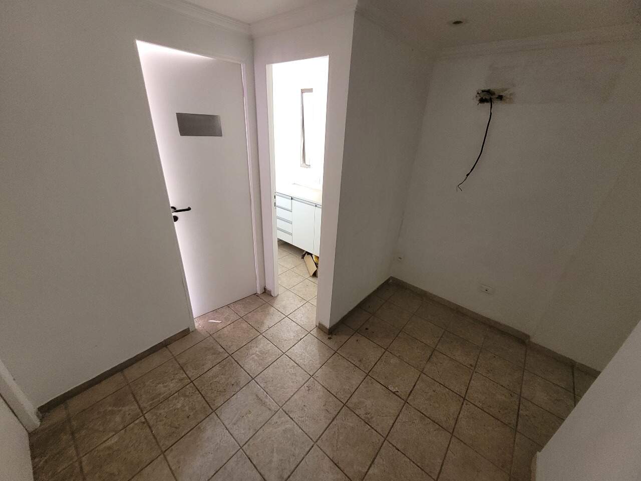 Sala à venda no Ilha do Leite: