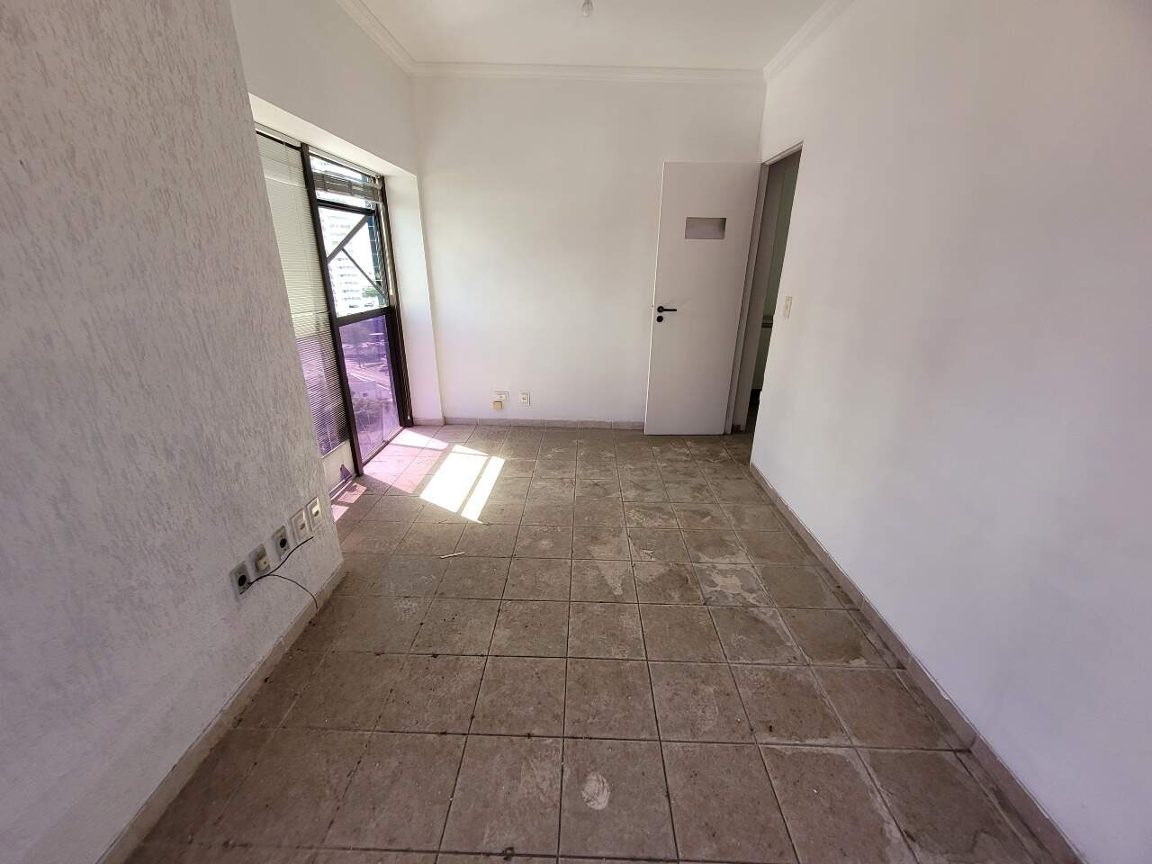 Sala à venda no Ilha do Leite: