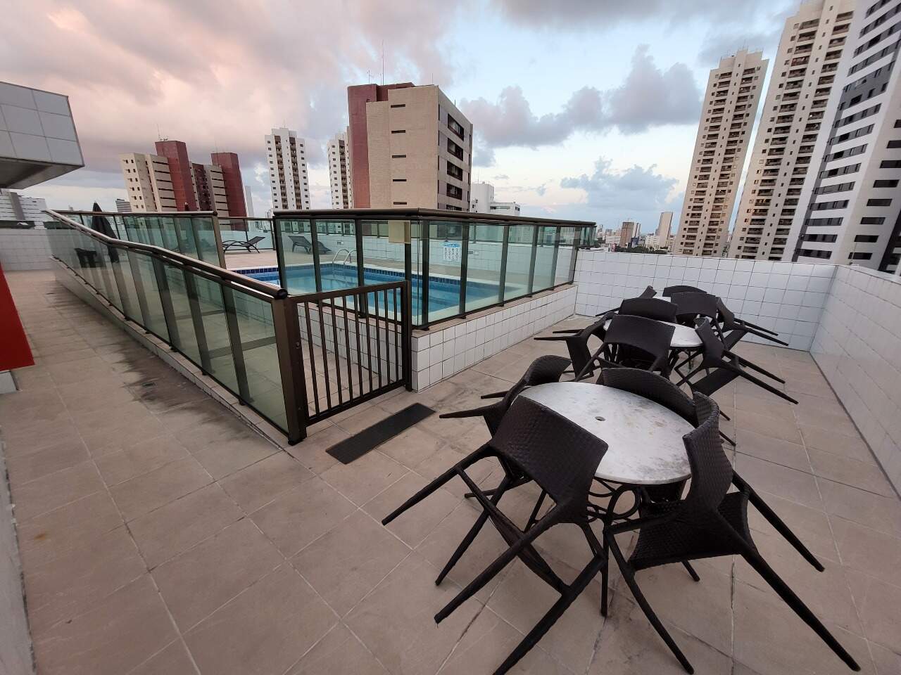 Apartamento à venda no Madalena: 