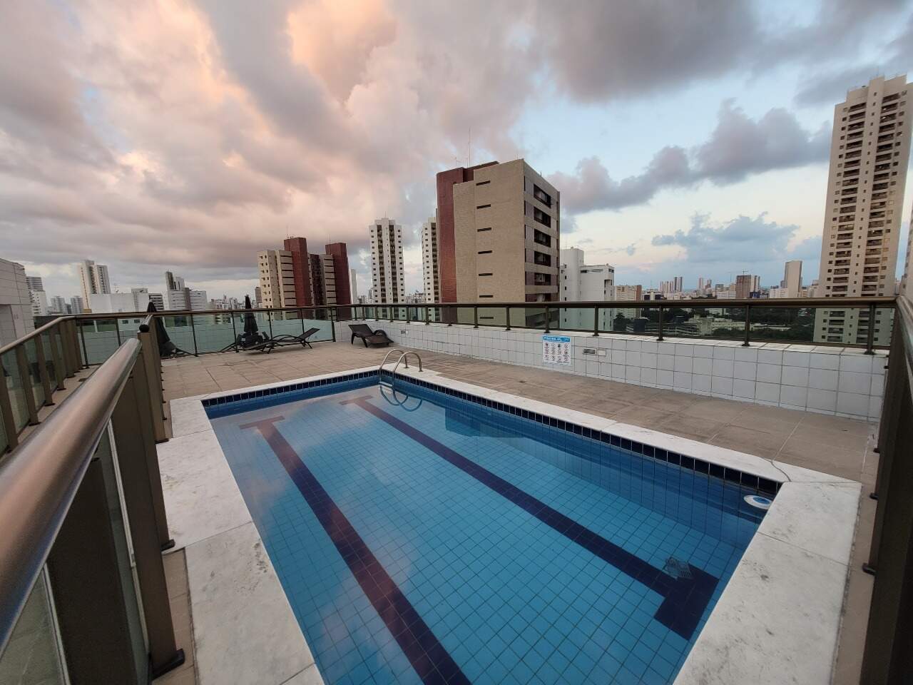 Apartamento à venda no Madalena: 