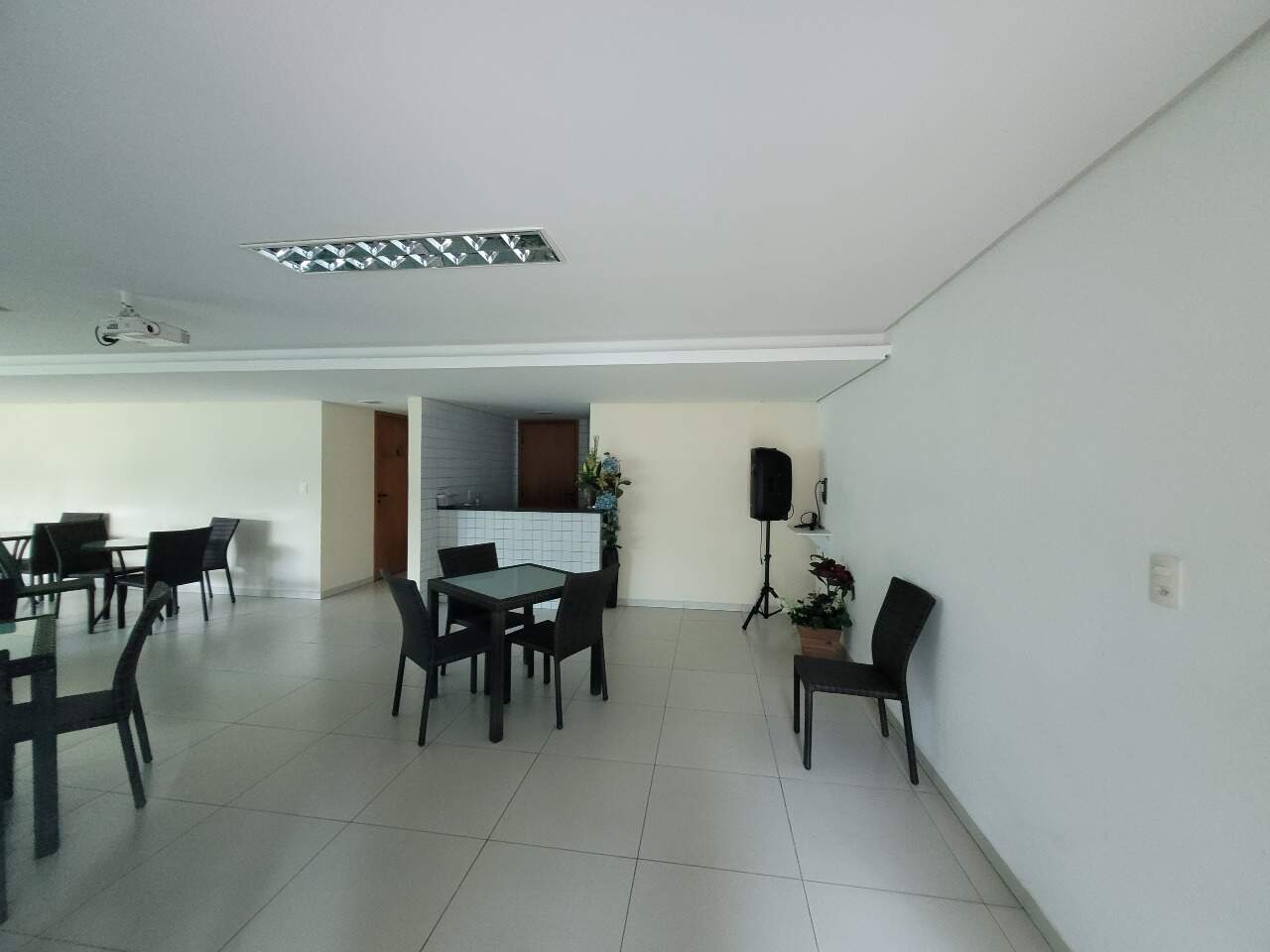 Apartamento para aluguel no Torre: