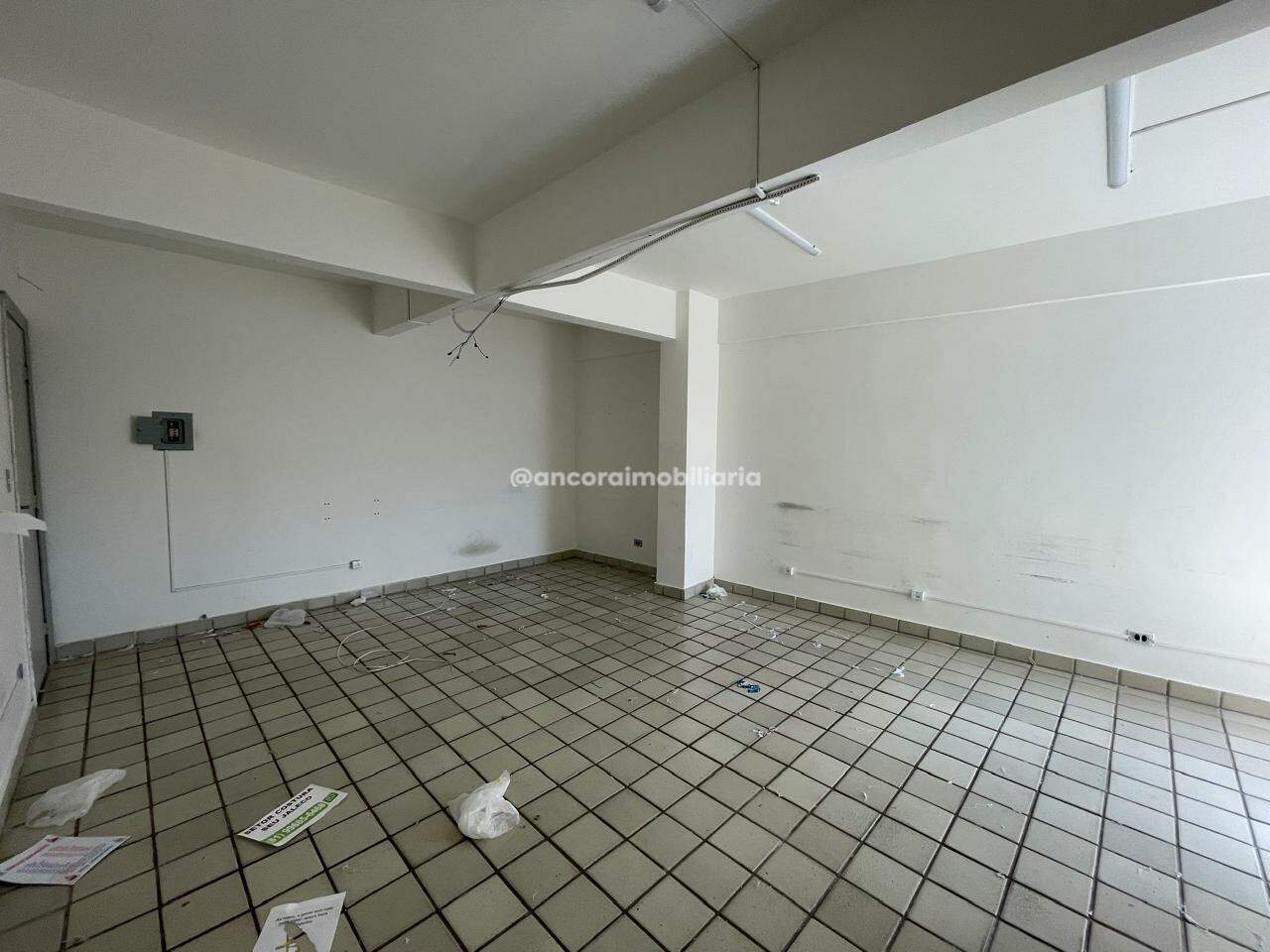 Sala para aluguel no Boa Vista: