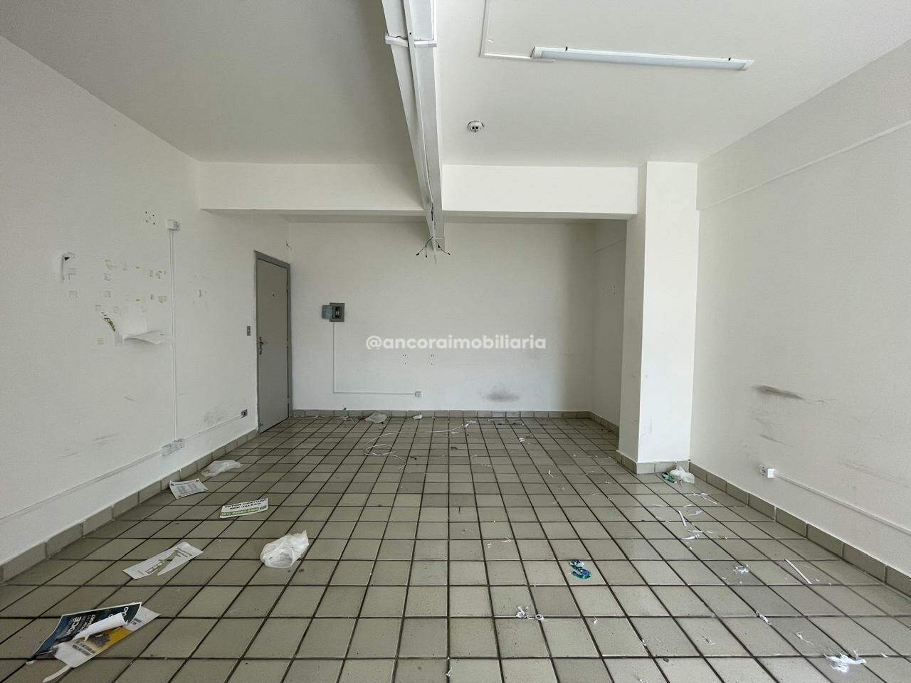 Sala para aluguel no Boa Vista: