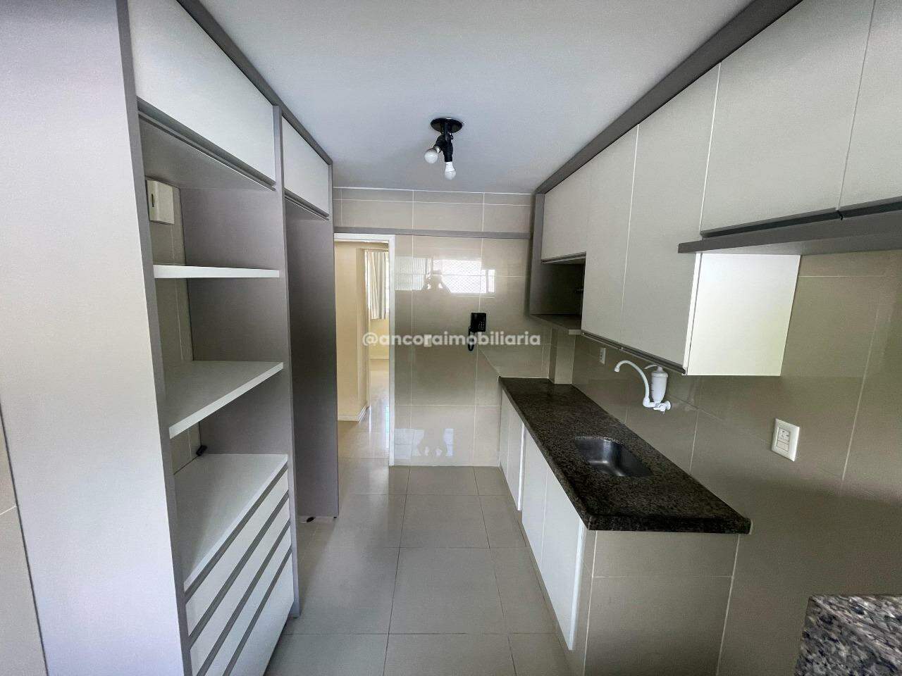 Apartamento para aluguel no Tamarineira: