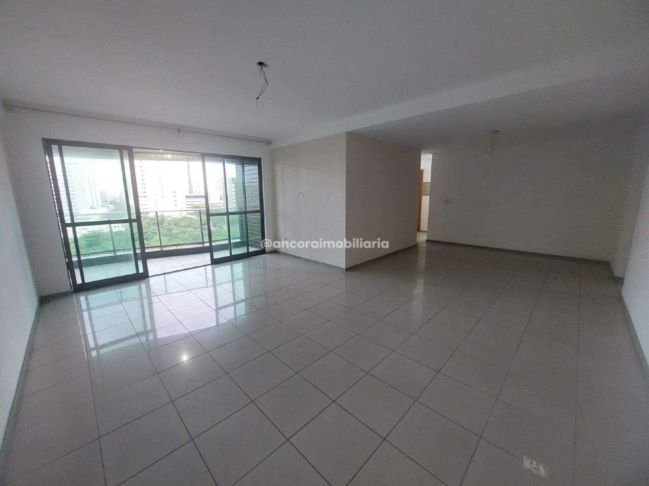 Apartamento à venda no Ilha do Retiro: 